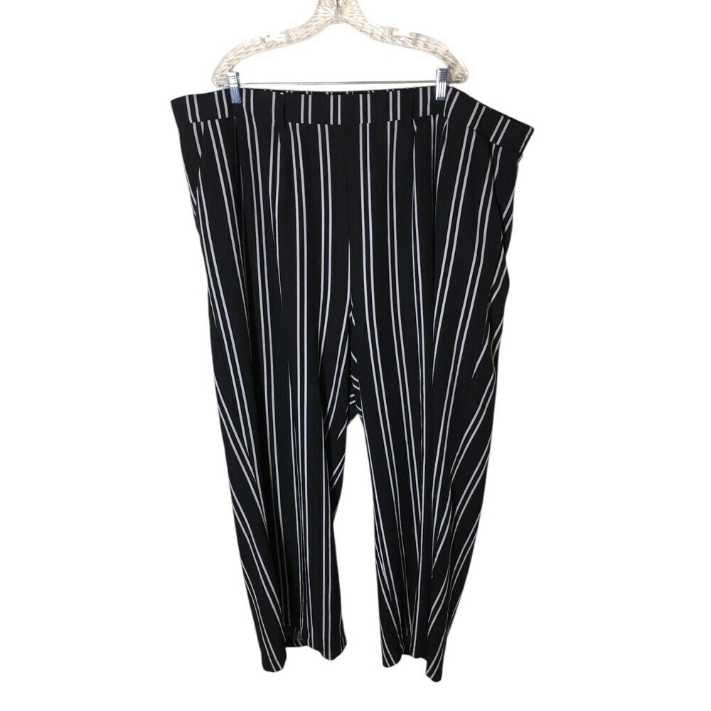 Torrid Dress Pants Women's Size 5X Black White Stripes